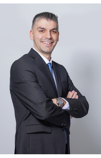  Eyas Yamzash
